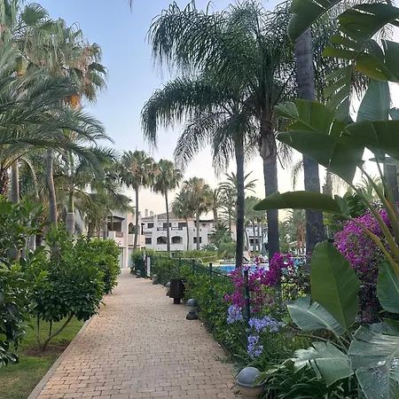 La Medina De Banus